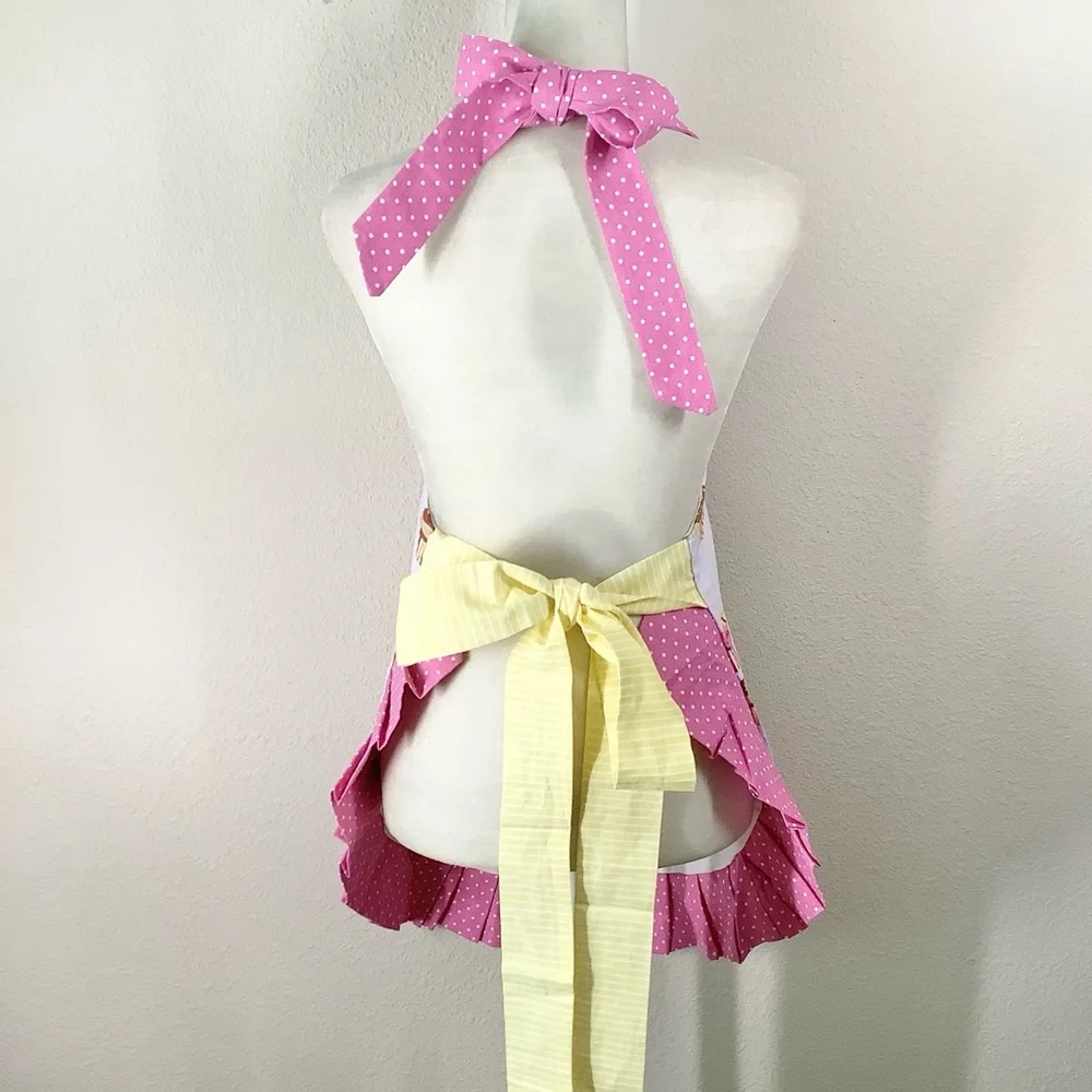 FLIRTY APRONS Novelty Cupcake Print Apron Ruffle Pockets Baker Pastry Chef Pink - Picture 8 of 9